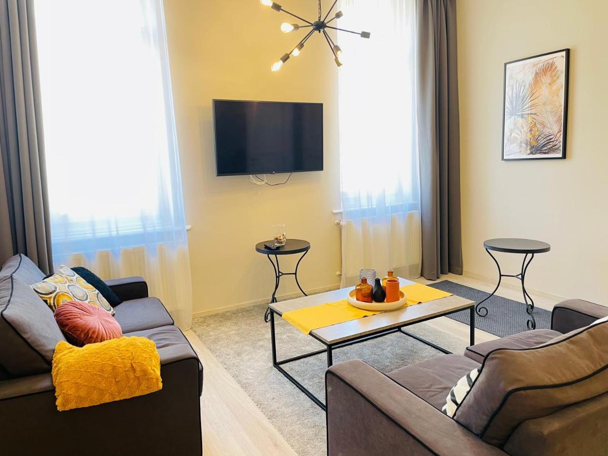 Podmaniczky Deluxe Apartment Budapeşte Dış mekan fotoğraf
