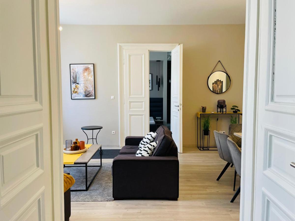 Podmaniczky Deluxe Apartment Budapeşte Dış mekan fotoğraf